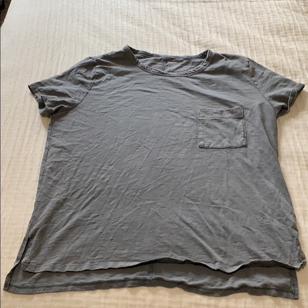 OLDNAVY BLUE GRAY POCKET TEE